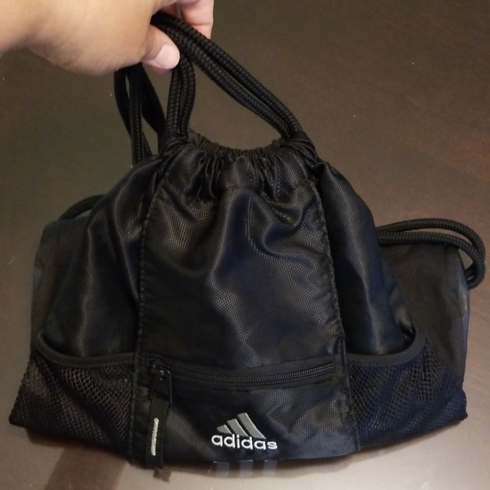 Adidas drawstring backpack - Picture 2 of 3